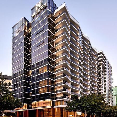 Meriton Suites Canberra Ngoại thất bức ảnh The completed building