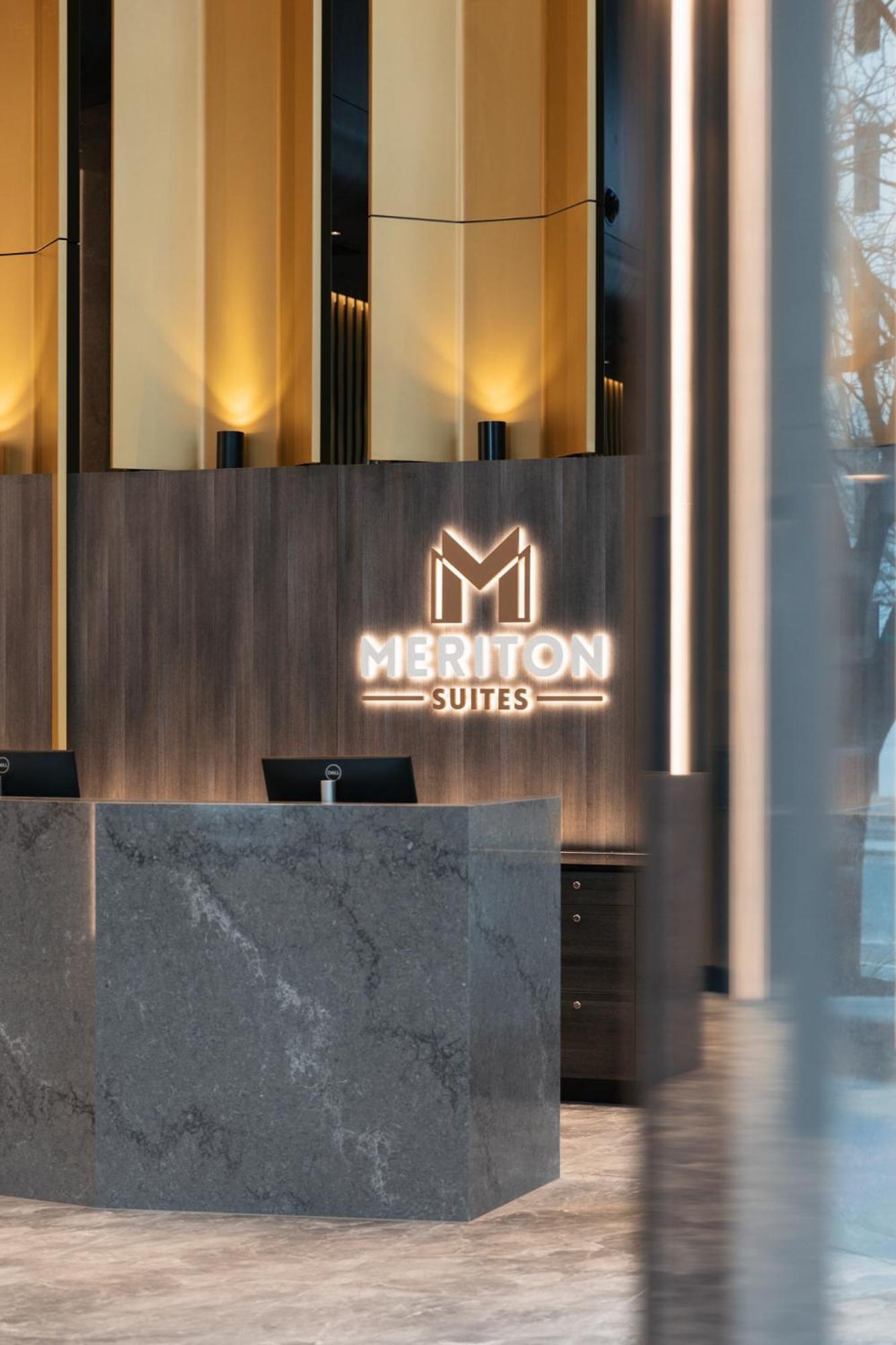 Meriton Suites Canberra Ngoại thất bức ảnh